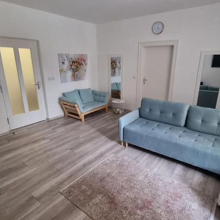 Appartamento Apartman Centrum Mudronova Košice Esterno foto